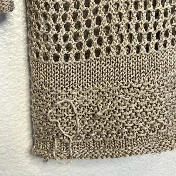 H&M Size L Gray Knit Sweater - Picture 4 of 4